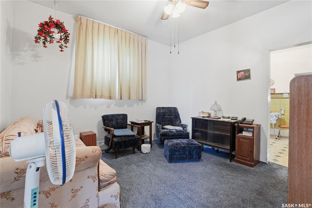 Fifth View of 129 K Avenue S, Pleasant Hill, Saskatoon, Saskatchewan, S7M 2C5