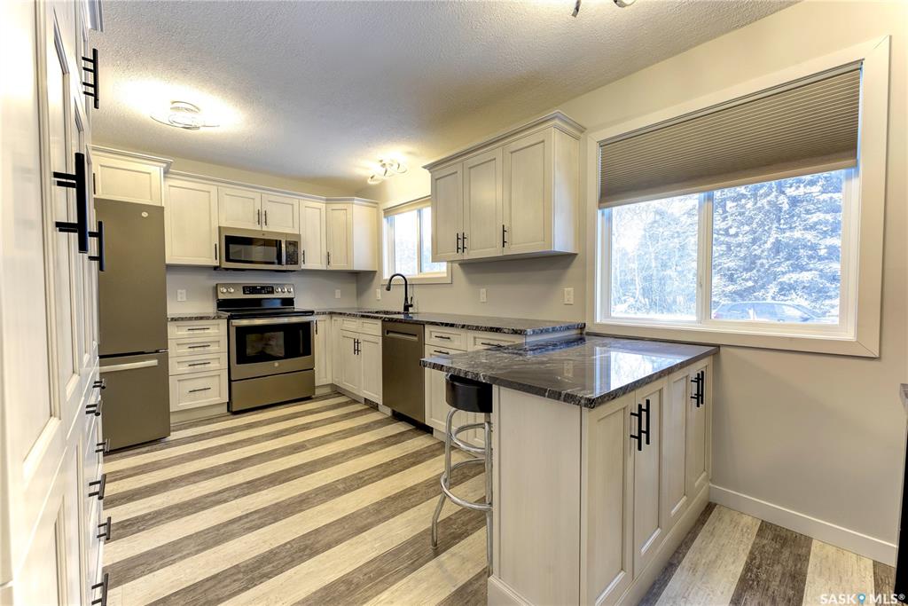 Fourth View of 123 4th Street W, Pierceland, Saskatchewan, S0M 2K0