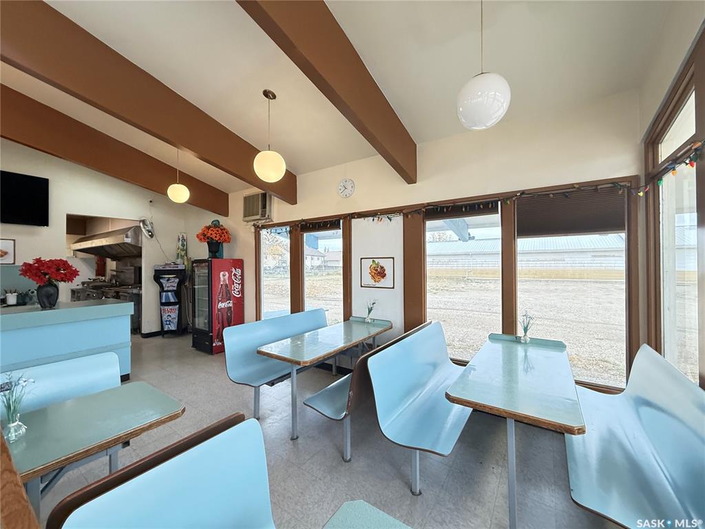 Fourth View of 303 1st Avenue E, Gravelbourg, Saskatchewan, S0H 1X0