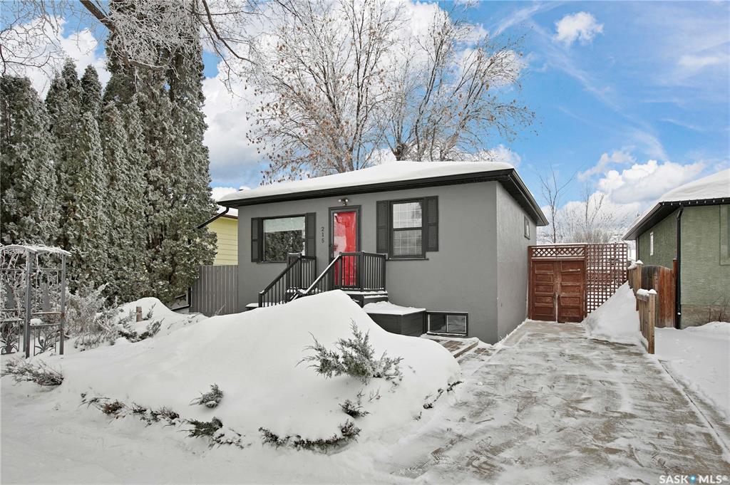 215 Isabella Street E, SK026360, Saskatchewan,