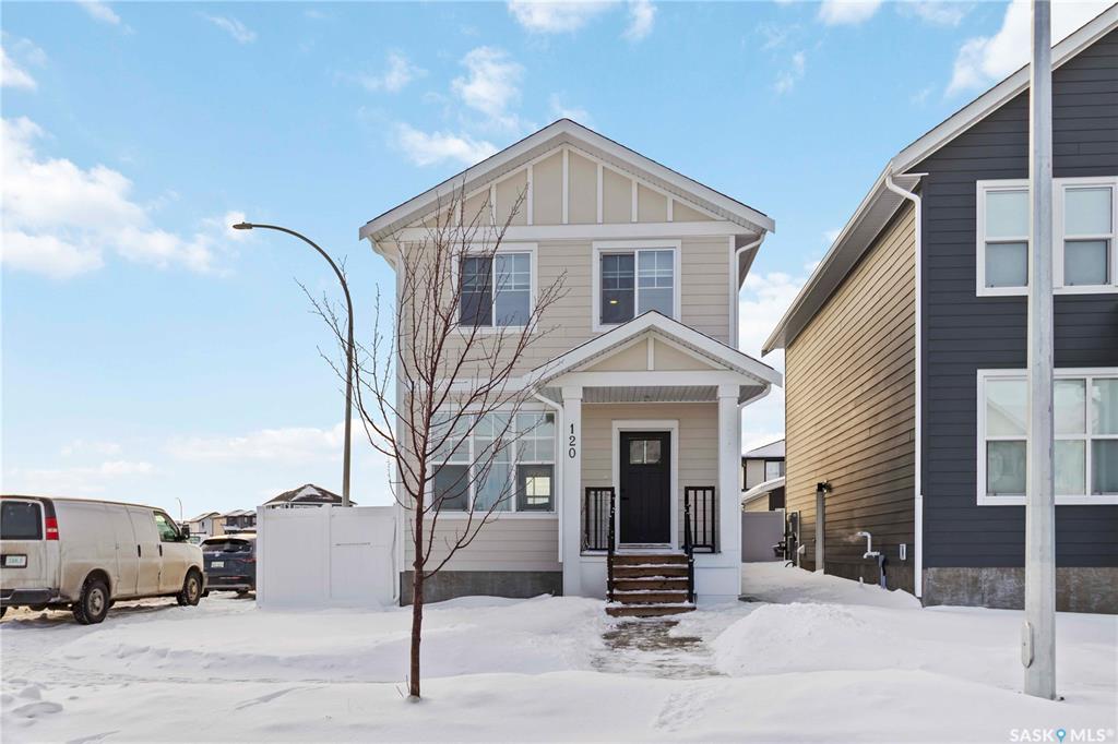 120 Rosewood Boulevard E, SK026392, Saskatchewan,
