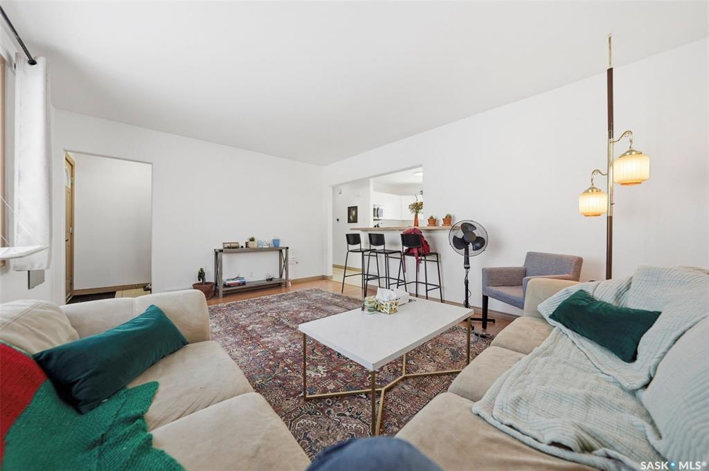 Fifth View of 1022 9th Street E, Varsity View, Saskatoon, Saskatchewan, S7H 0N2