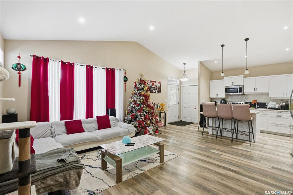 Fourth View of 1136 Broder Street, Eastview RG, Regina, Saskatchewan, S4N 3P9