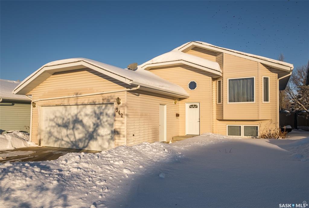 342 Bernard Bay, SK026513, Saskatchewan,