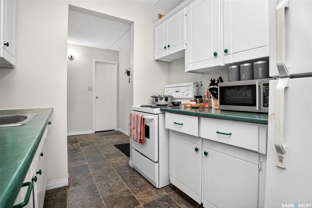 Fifth View of 550 Laurier Street #103, Central MJ, Moose Jaw, Saskatchewan, S6H 6X6