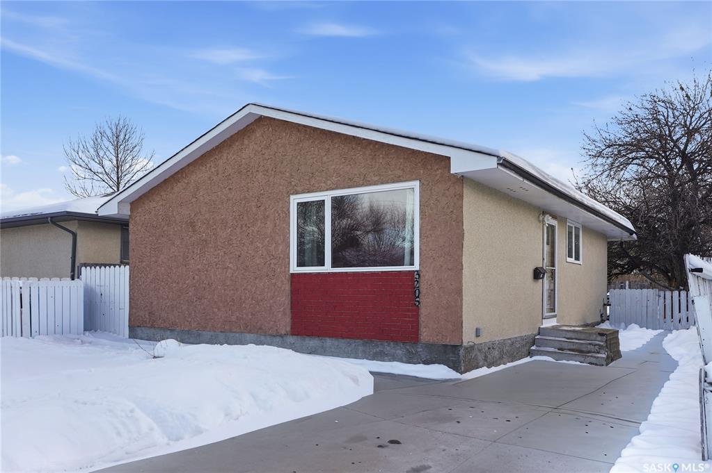 3205 33rd Street W, SK026749, Saskatchewan,