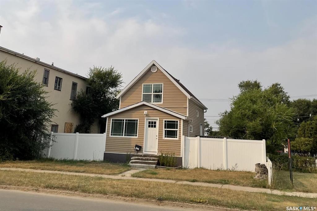 344 Lillooet Street W, SK026815, Saskatchewan,