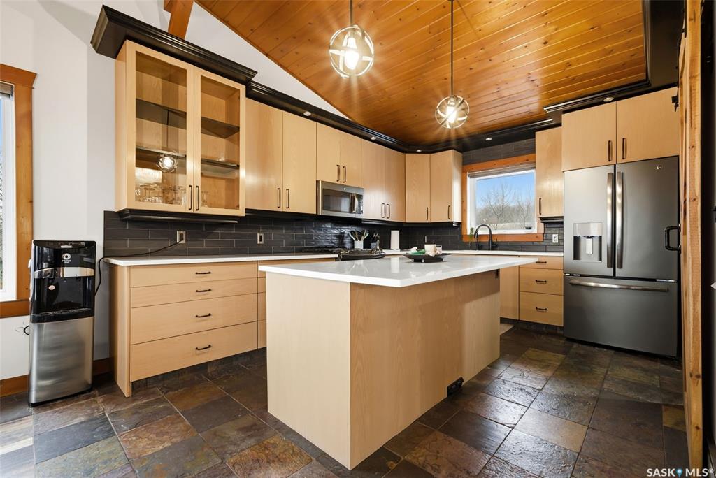 Fifth View of 537 Sunset Drive, Kinookimaw, Last Mountain Lake IR 80a, Saskatchewan, S0G 4C0