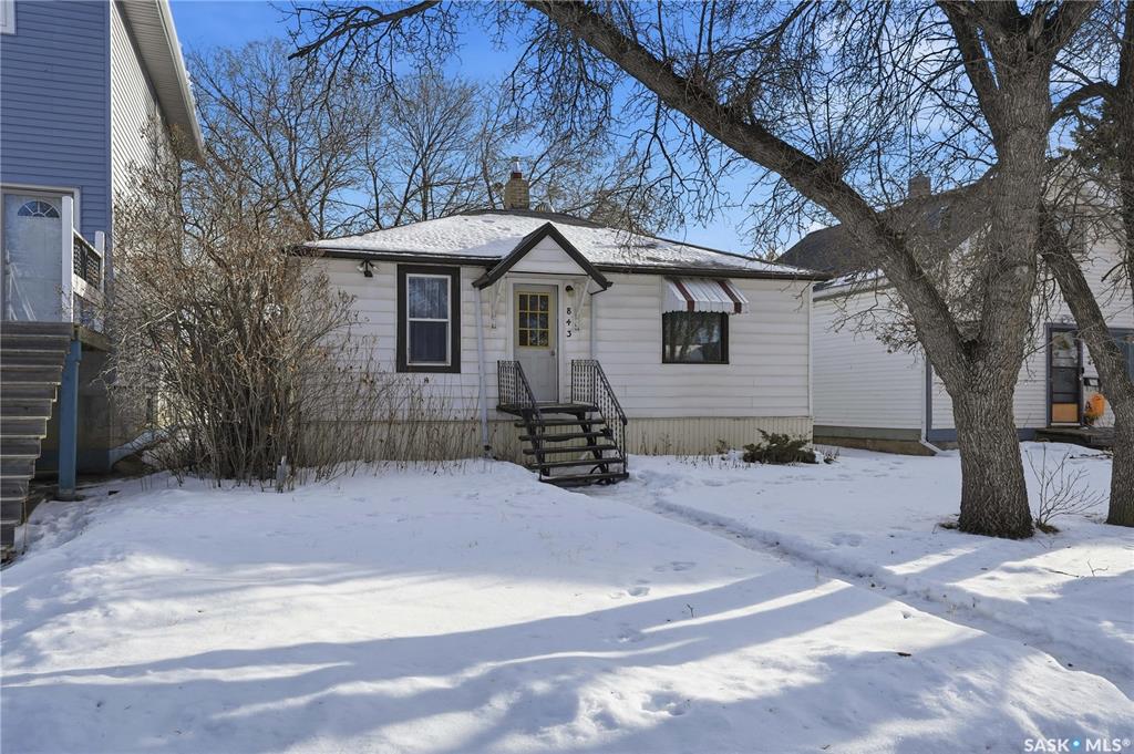 MLS® listing #SK026900 for sale located at 843 Argyle Street