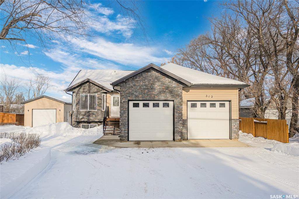 Second View of 312 2nd Avenue S, Hepburn, Saskatchewan, S0K 1Z0