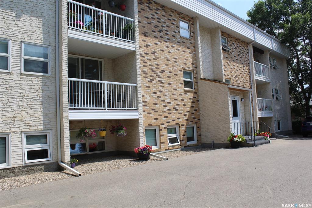 228 3rd Street #11, SK026918, Saskatchewan,