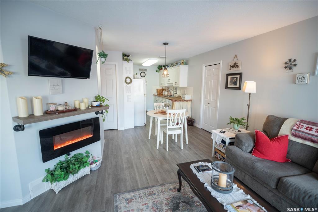 Fourth View of 141 105th Street W #102F, Sutherland, Saskatoon, Saskatchewan, S7N 1N3