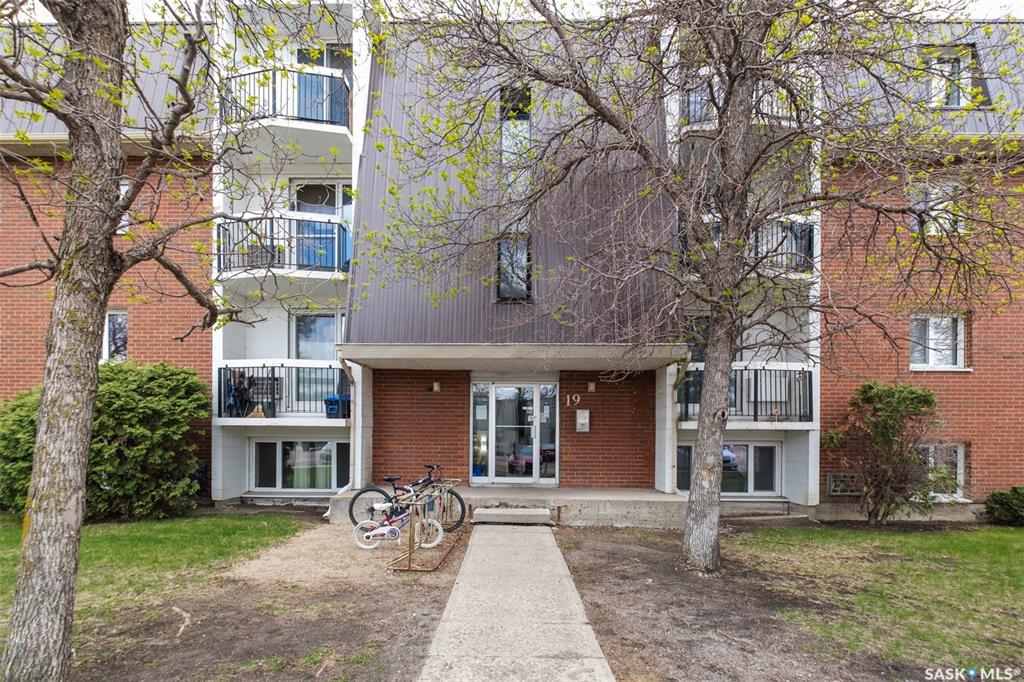 Main View of 19 Centennial Street #11, Hillsdale, Regina, Saskatchewan, S4S 6P8
