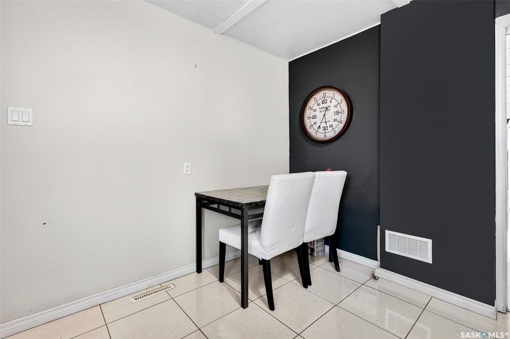 Fifth View of 174 Ominica Street W, Central MJ, Moose Jaw, Saskatchewan, S6H 1X2