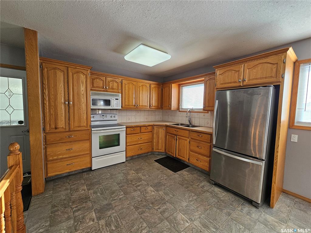 Fourth View of 249 7th Avenue W, Unity, Saskatchewan, S0K 4L0