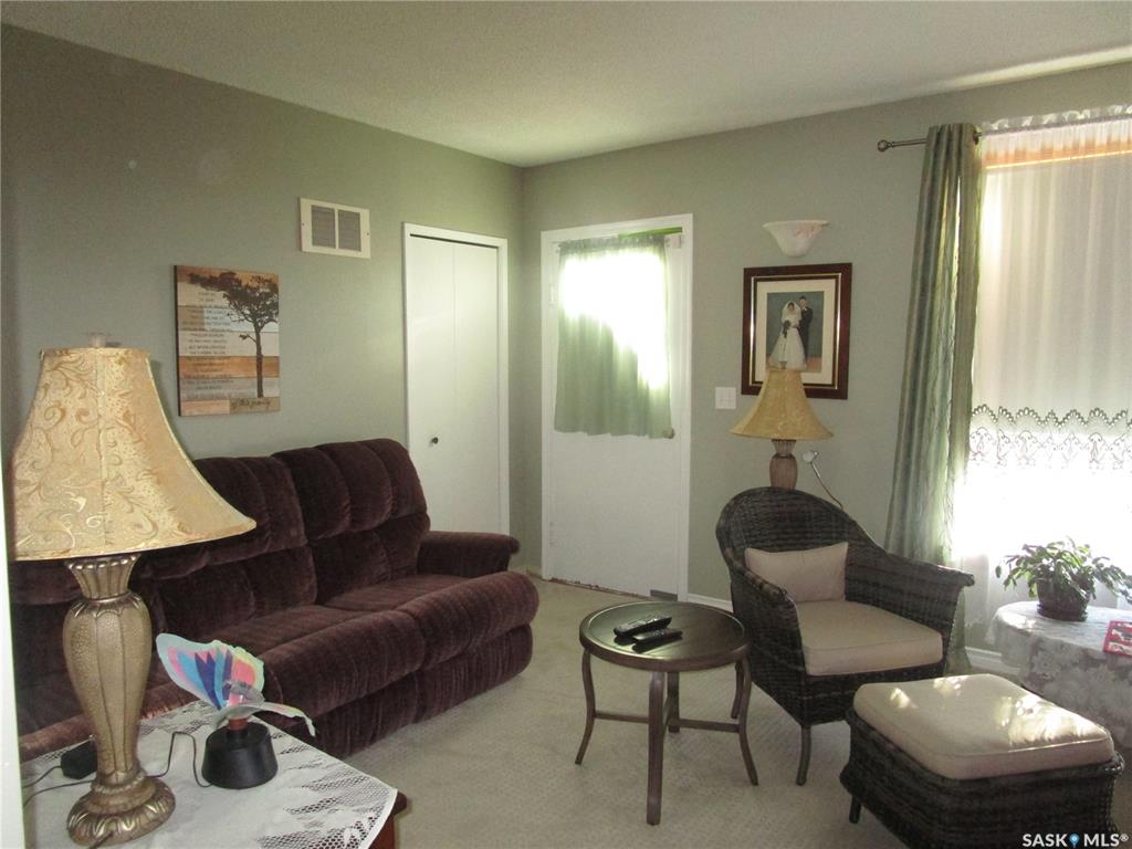 Second View of 250 1st Avenue W, Bengough, Saskatchewan, S0C 0K0