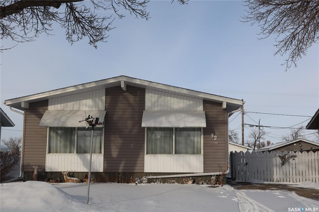 32 Kasper Crescent, SK027115, Saskatchewan,
