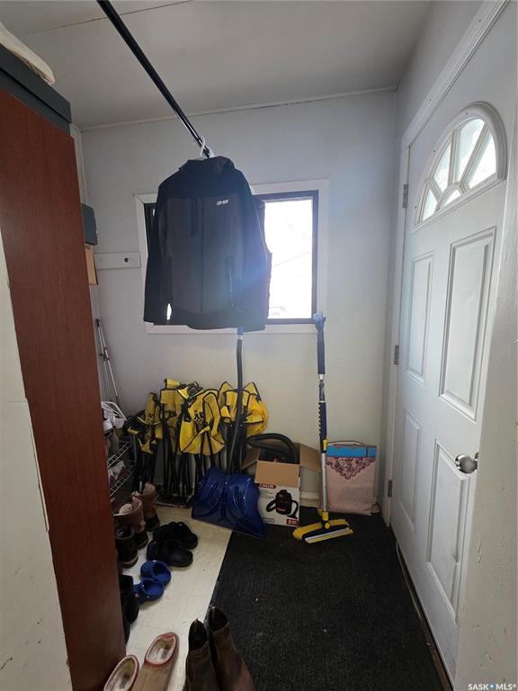 Second View of 701 3rd Street, Eastend, Estevan, Saskatchewan, S4A 0P7