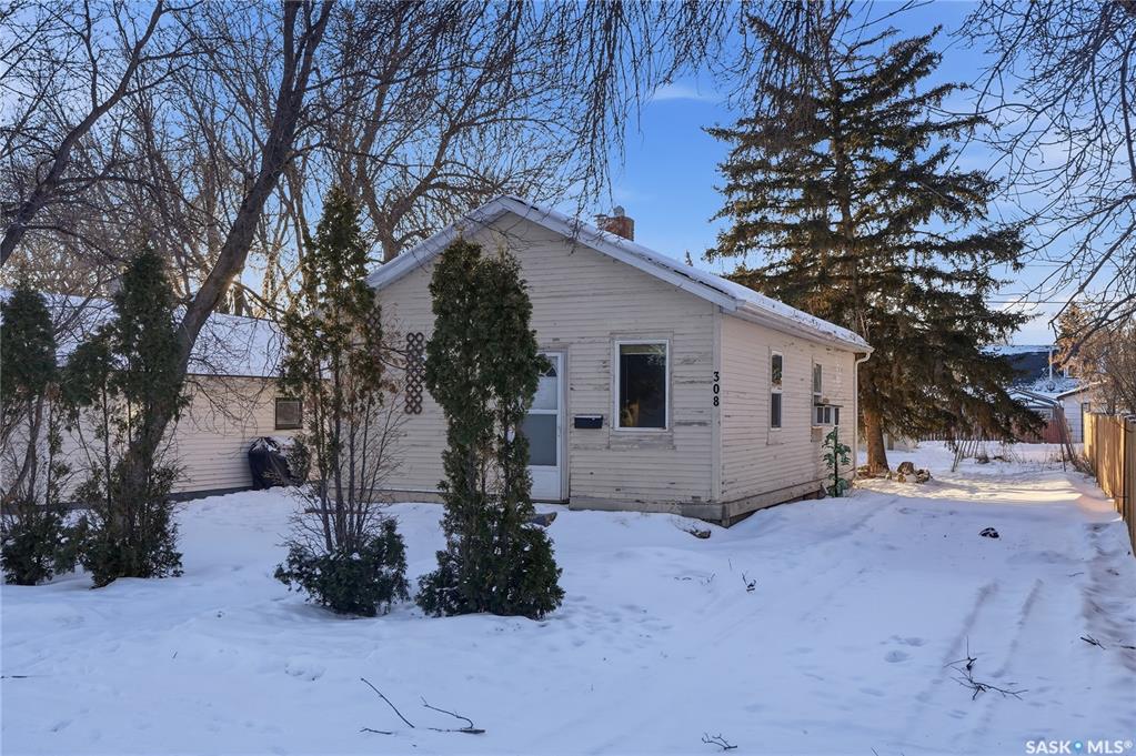 308 1st Street E, SK027151, Saskatchewan,