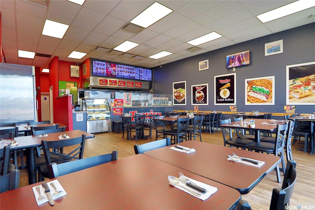 Fifth View of 1629 Park Street, Glen Elm Park, Regina, Saskatchewan, S4N 5A2