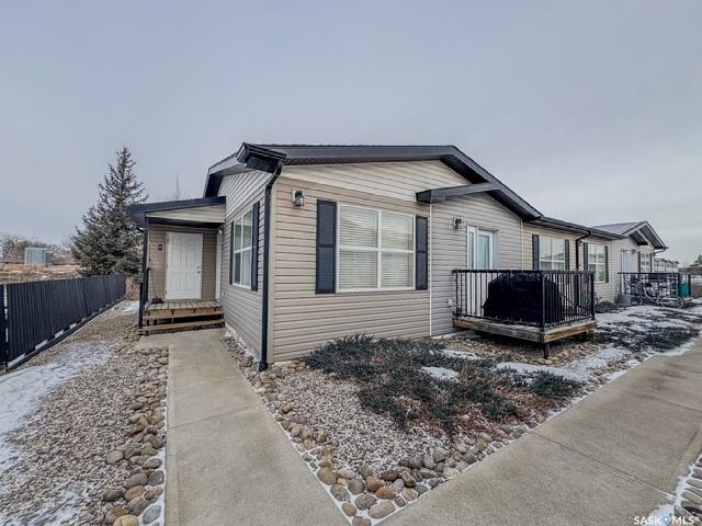 1275 South Railway Street E #5, SK027167, Saskatchewan,