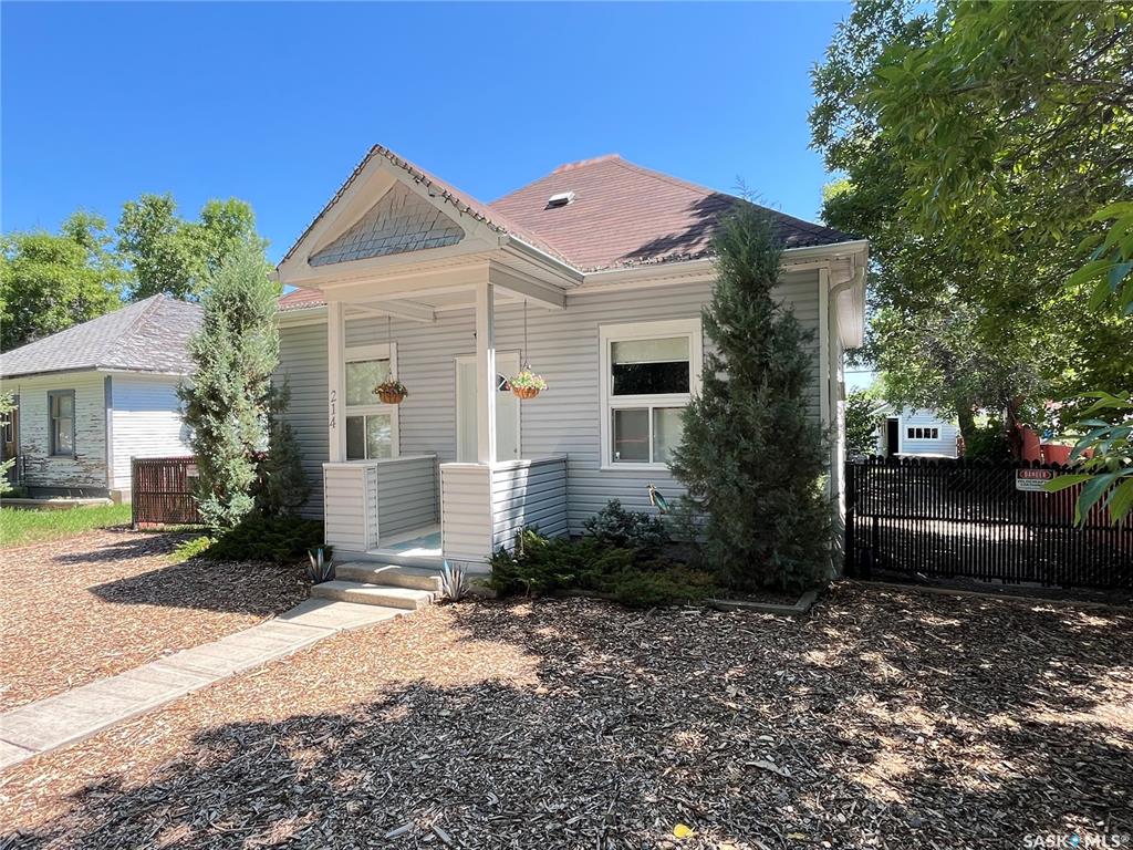 Second View of 214 Marsh Street, Maple Creek, Saskatchewan, S0N 1N0