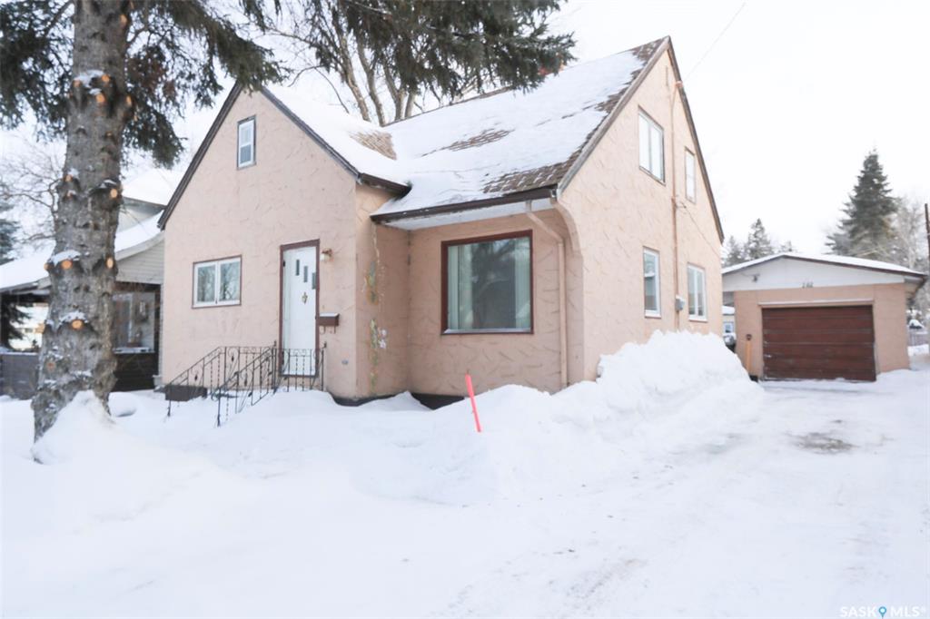MLS® listing #SK027251 for sale located at 161 First Avenue N
