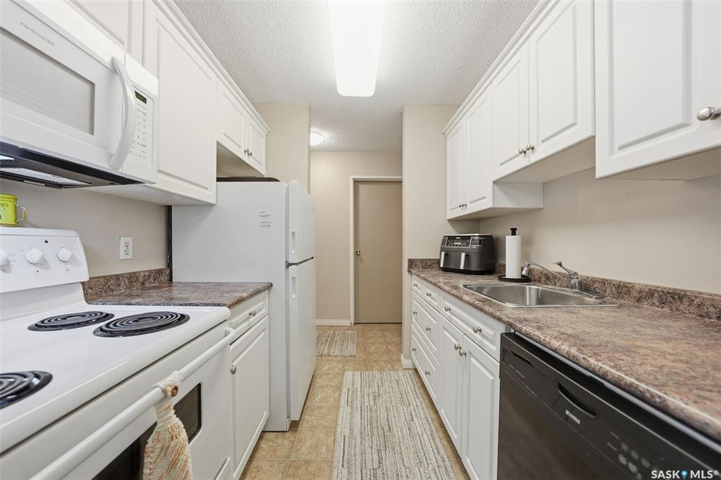 Fourth View of 1580 Olive Diefenbaker Drive #418, Crescent Acres, Prince Albert, Saskatchewan, S6V 7M6