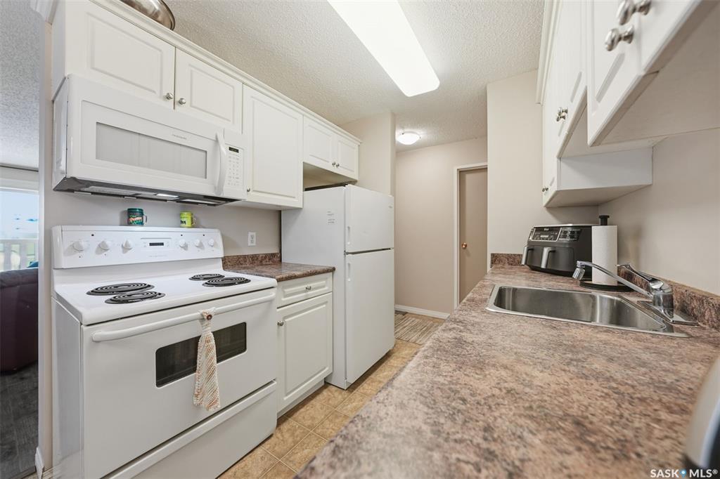 Fifth View of 1580 Olive Diefenbaker Drive #418, Crescent Acres, Prince Albert, Saskatchewan, S6V 7M6