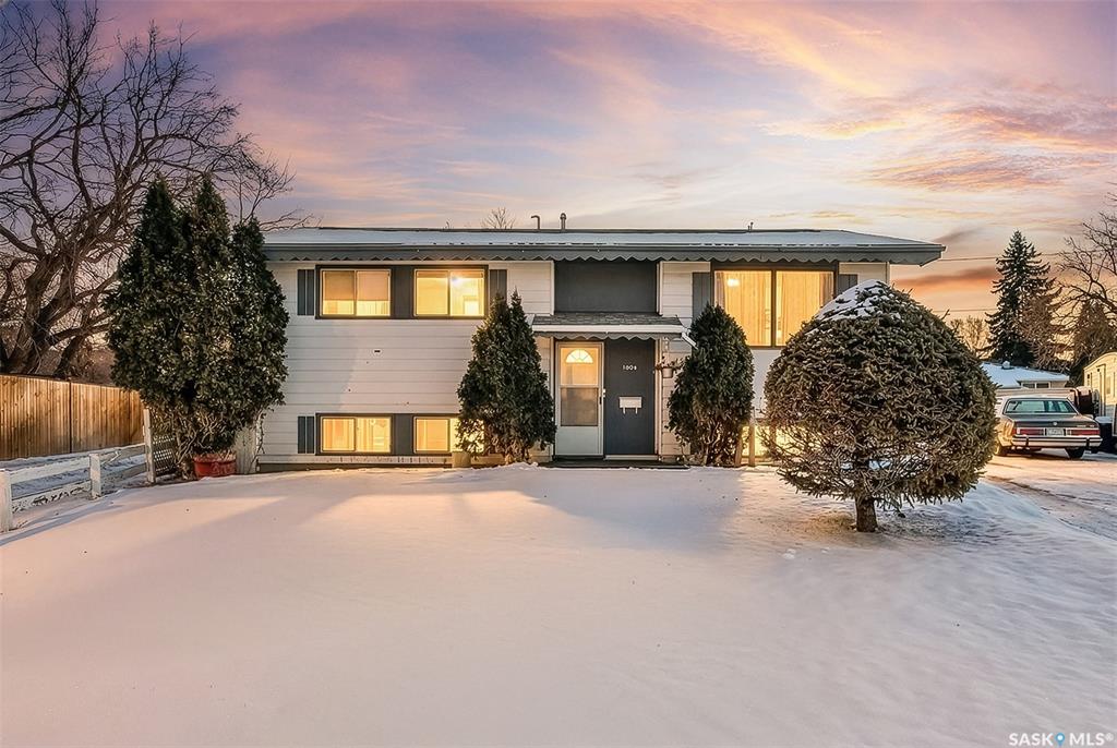 1156 Duffield Crescent, SK027312, Saskatchewan,
