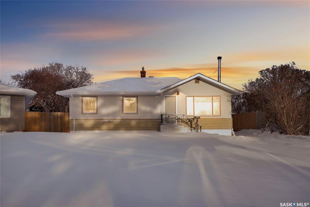 Second View of 5336 5th Avenue, Rosemont, Regina, Saskatchewan, S4T 0M4