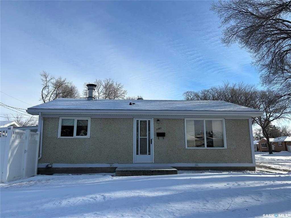 MLS® listing #SK027353 for sale located at 1187 Currie Crescent