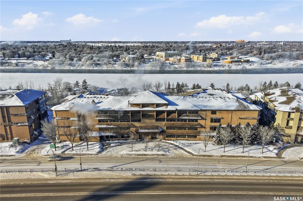 623 Saskatchewan Crescent W #239, SK027373, Saskatchewan,