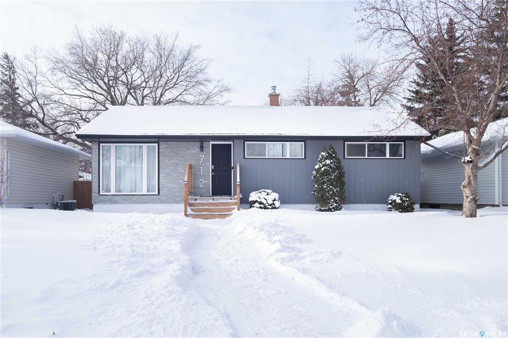 MLS® listing #SK027386 for sale located at 712 Empress Street