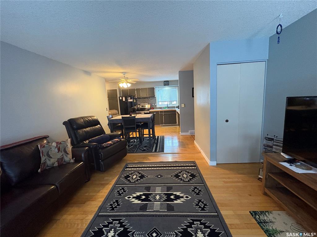 Fifth View of 527 2nd Street Ne, Ituna, Saskatchewan, S0A 1N0