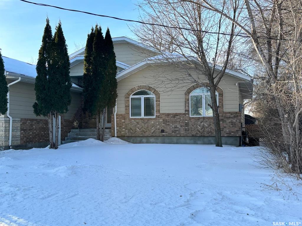 833 Peters Avenue, SK027516, Saskatchewan,