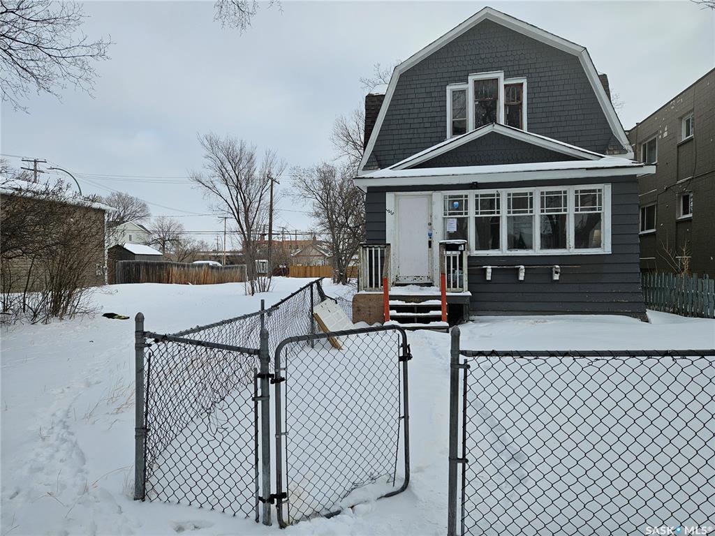 MLS® listing #SK027614 for sale located at 1215 Rae Street