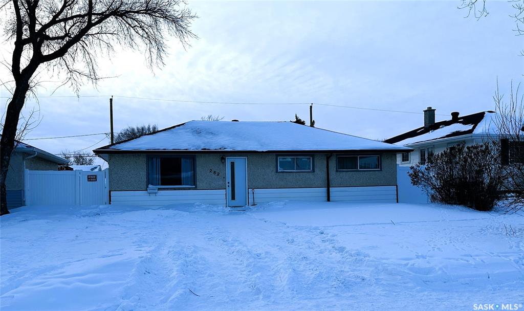 282 Scarth Street N, SK027632, Saskatchewan,