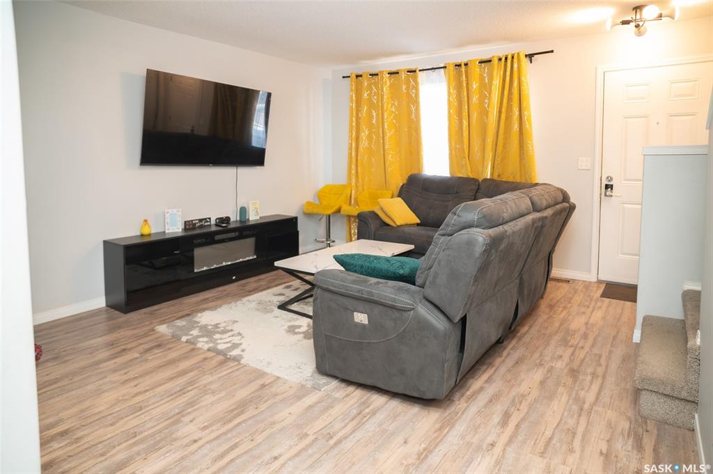 Fourth View of 135 Keedwell Street #23, Willowgrove, Saskatoon, Saskatchewan, S7W 0A3