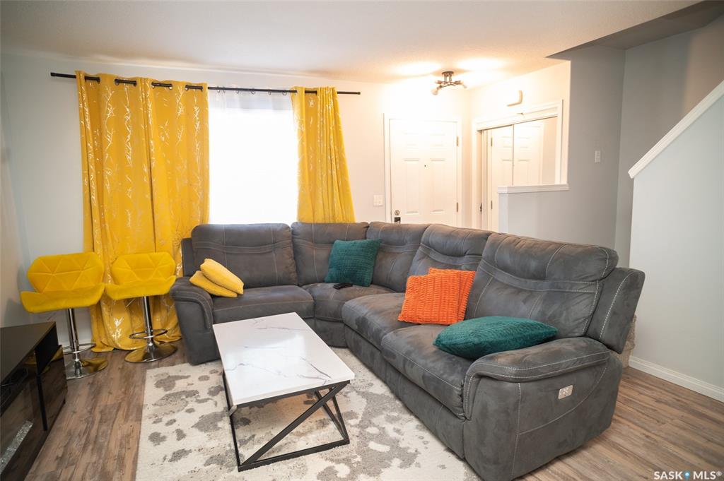 Fifth View of 135 Keedwell Street #23, Willowgrove, Saskatoon, Saskatchewan, S7W 0A3