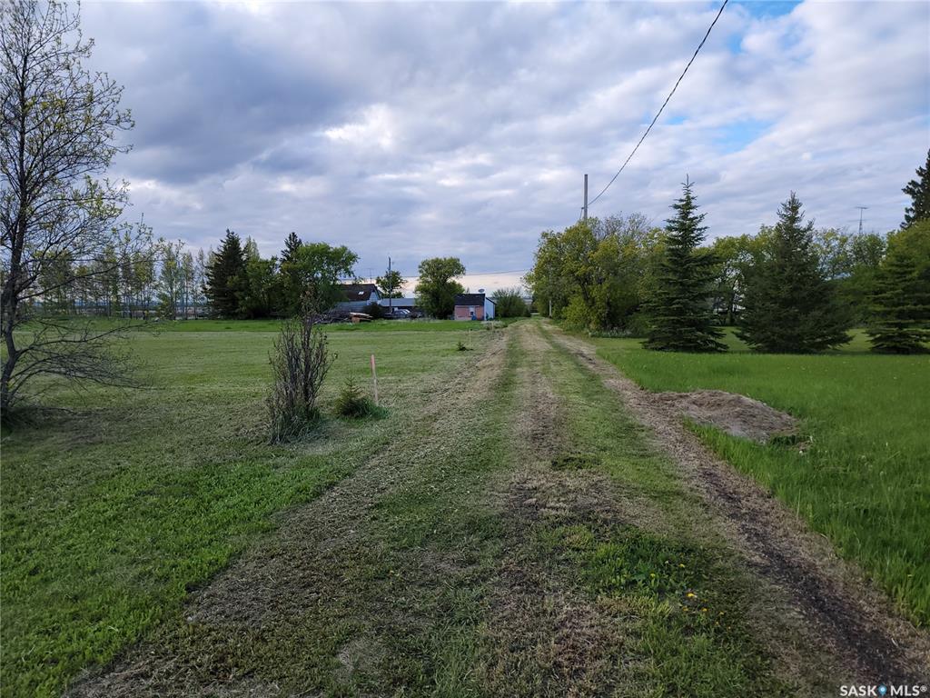 Fifth View of 108 2nd Street W, Meskanaw (Invergordon Rm No. 430), Invergordon Rm No. 430, Saskatchewan, S0K 2W0