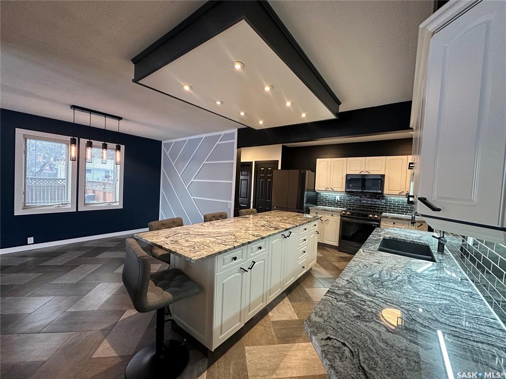 Third View of 801 5th Avenue, Whitewood, Saskatchewan, S0G 5C0