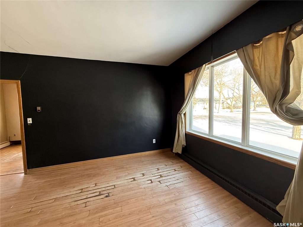 Fourth View of 304 3rd Avenue Sw, Eston, Saskatchewan, S0L 1A0