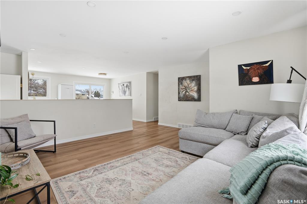 Fourth View of 78 Aitken Crescent, Uplands, Regina, Saskatchewan, S4R 5W7