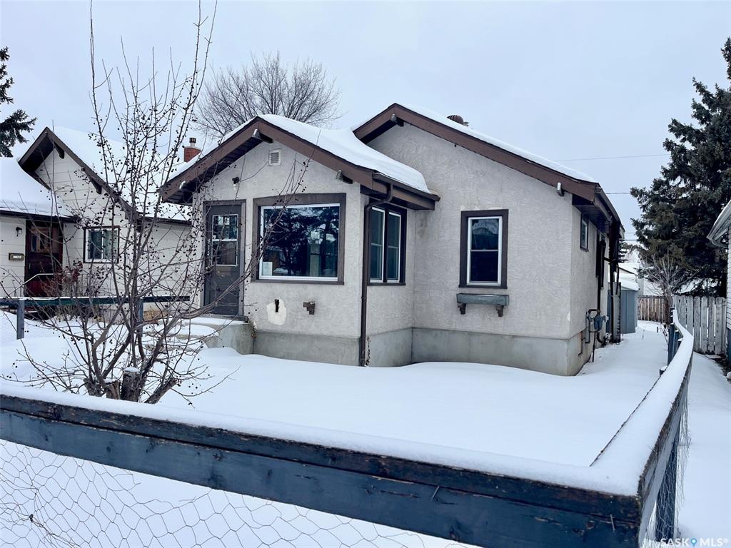 Second View of 414 9th Street E, Midtown, Prince Albert, Saskatchewan, S6V 0Y2