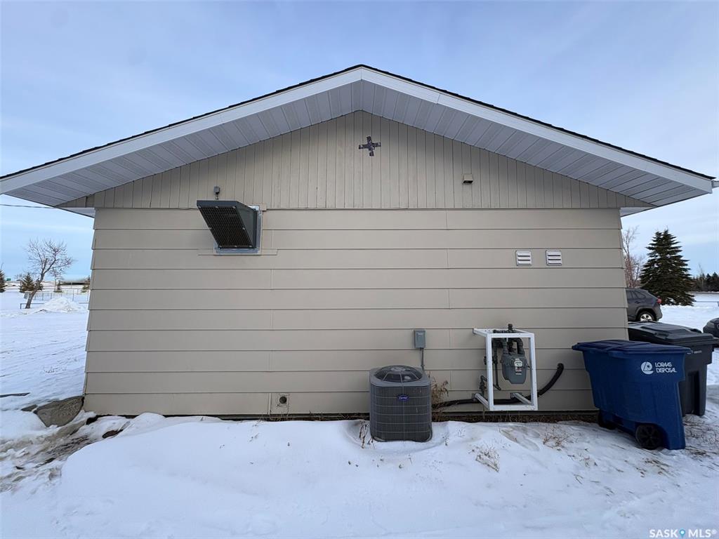 Third View of 9 Gregory Avenue E, White City, Saskatchewan, S4L 5B1