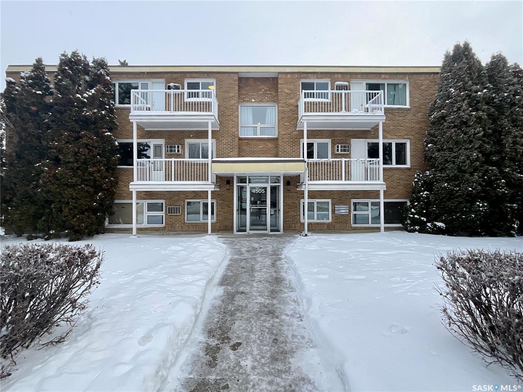 MLS® listing #SK027914 for sale located at 4505 Rae Street #20