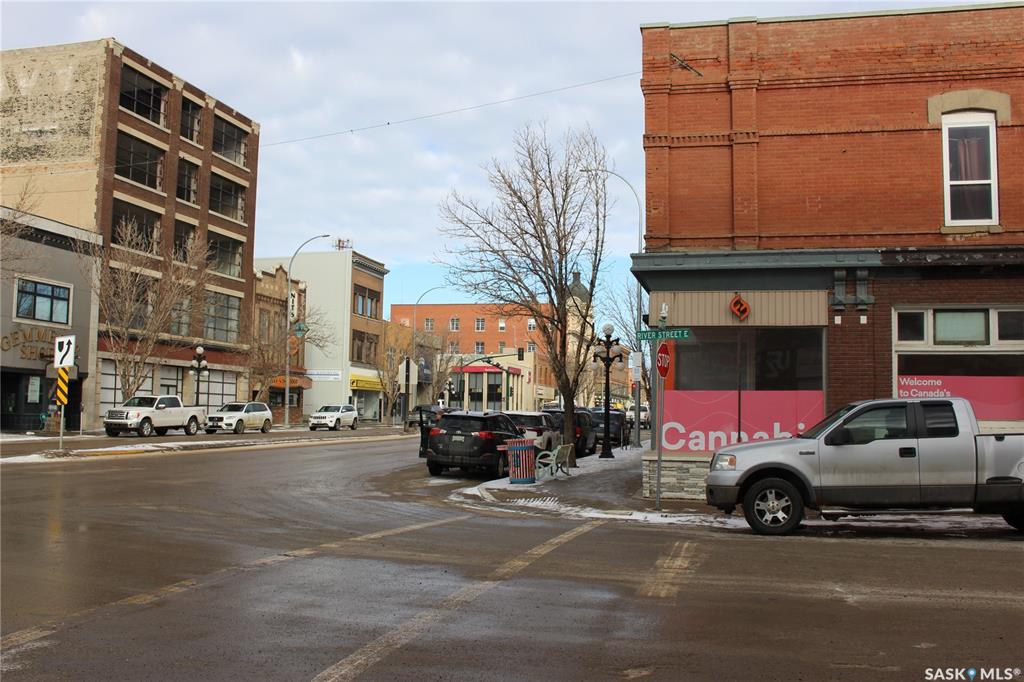 Second View of 103 Main Street N, Central MJ, Moose Jaw, Saskatchewan, S6H 0V9