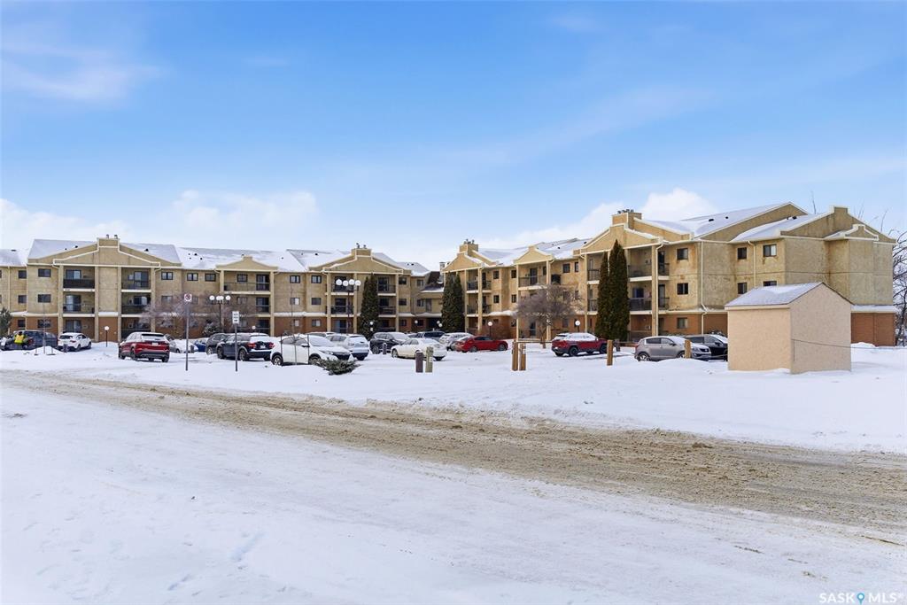 MLS® listing #SK027925 for sale located at 3410 Park Street #211