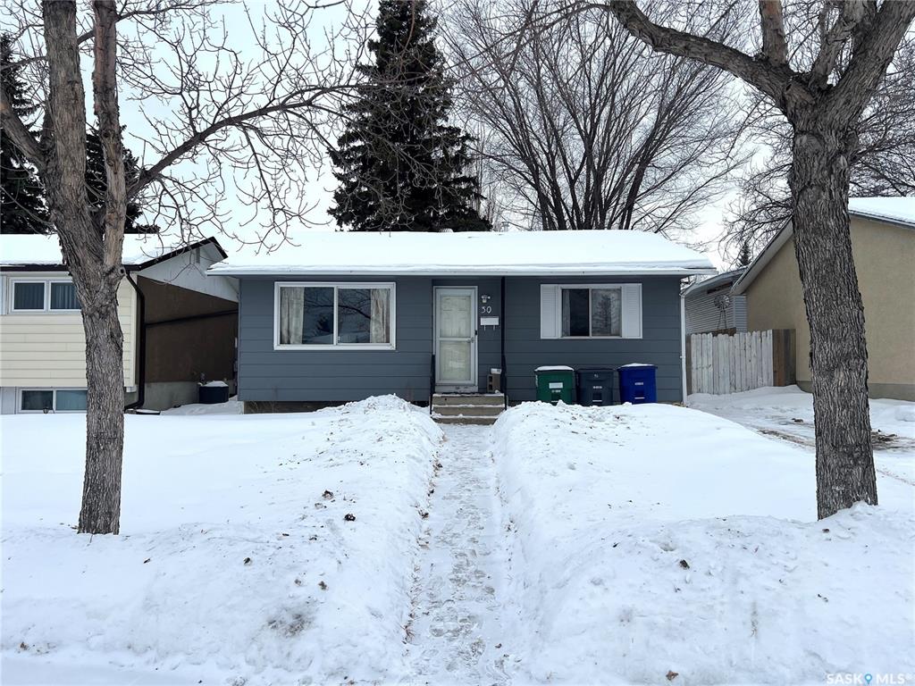 30 Confederation Crescent, SK027942, Saskatchewan,
